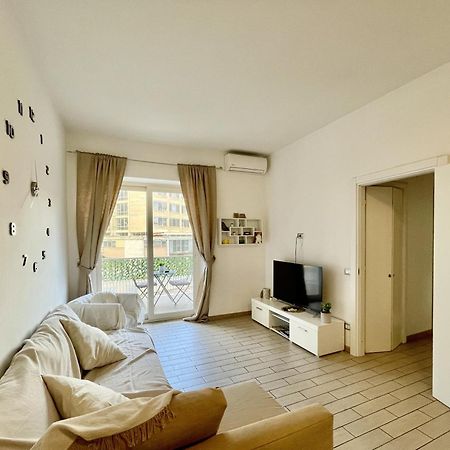 Domus Laterani By Jfm - Comfortable Apartment Big Terrace Colosseo Rome Luaran gambar
