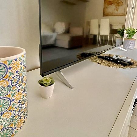 Domus Laterani By Jfm - Comfortable Apartment Big Terrace Colosseo Rome Luaran gambar