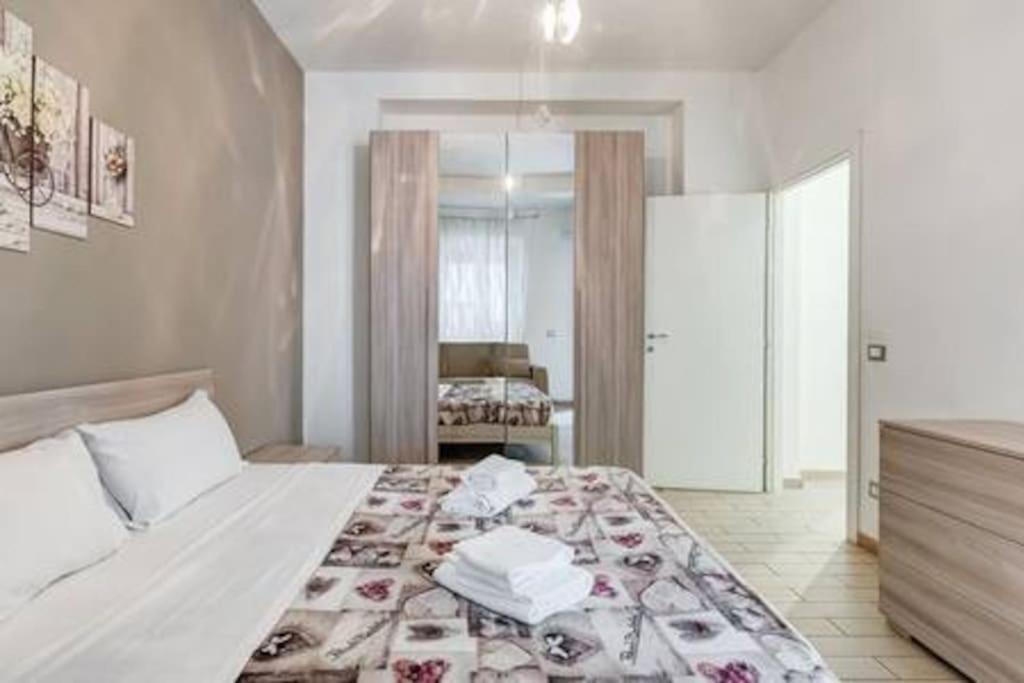 Domus Laterani By Jfm - Comfortable Apartment Big Terrace Colosseo Rome Luaran gambar