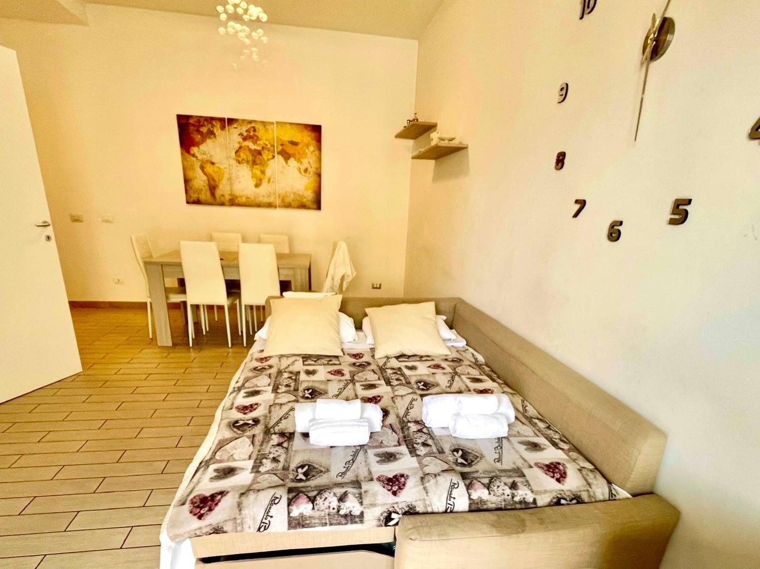 Domus Laterani By Jfm - Comfortable Apartment Big Terrace Colosseo Rome Luaran gambar