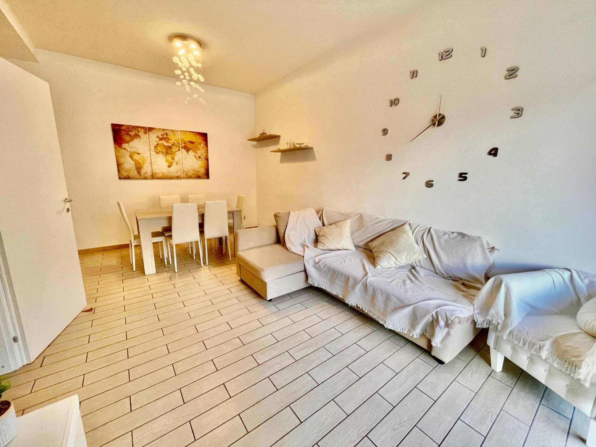 Domus Laterani By Jfm - Comfortable Apartment Big Terrace Colosseo Rome Luaran gambar
