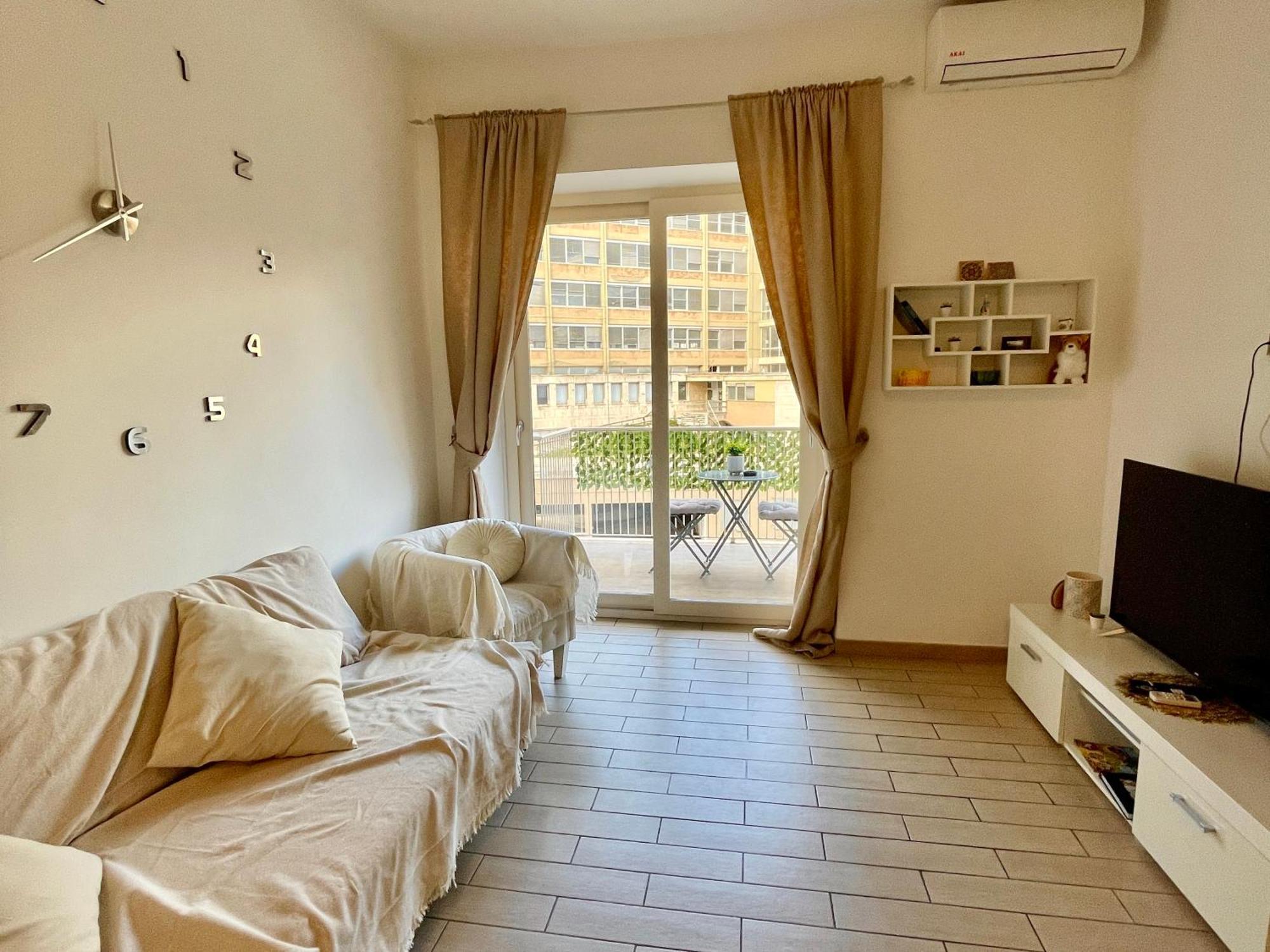 Domus Laterani By Jfm - Comfortable Apartment Big Terrace Colosseo Rome Luaran gambar